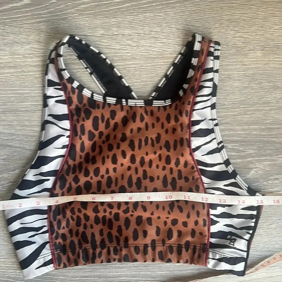 GOOD AMERICAN The Electric Feel Bike Short set - Picture 6 of 13